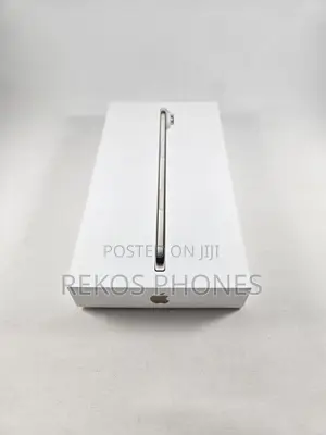 New Apple iPhone Air 256 GB White
