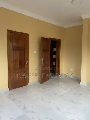 2bdrm Apartment in J Apartments Comp, West Hills Mall Area for rent