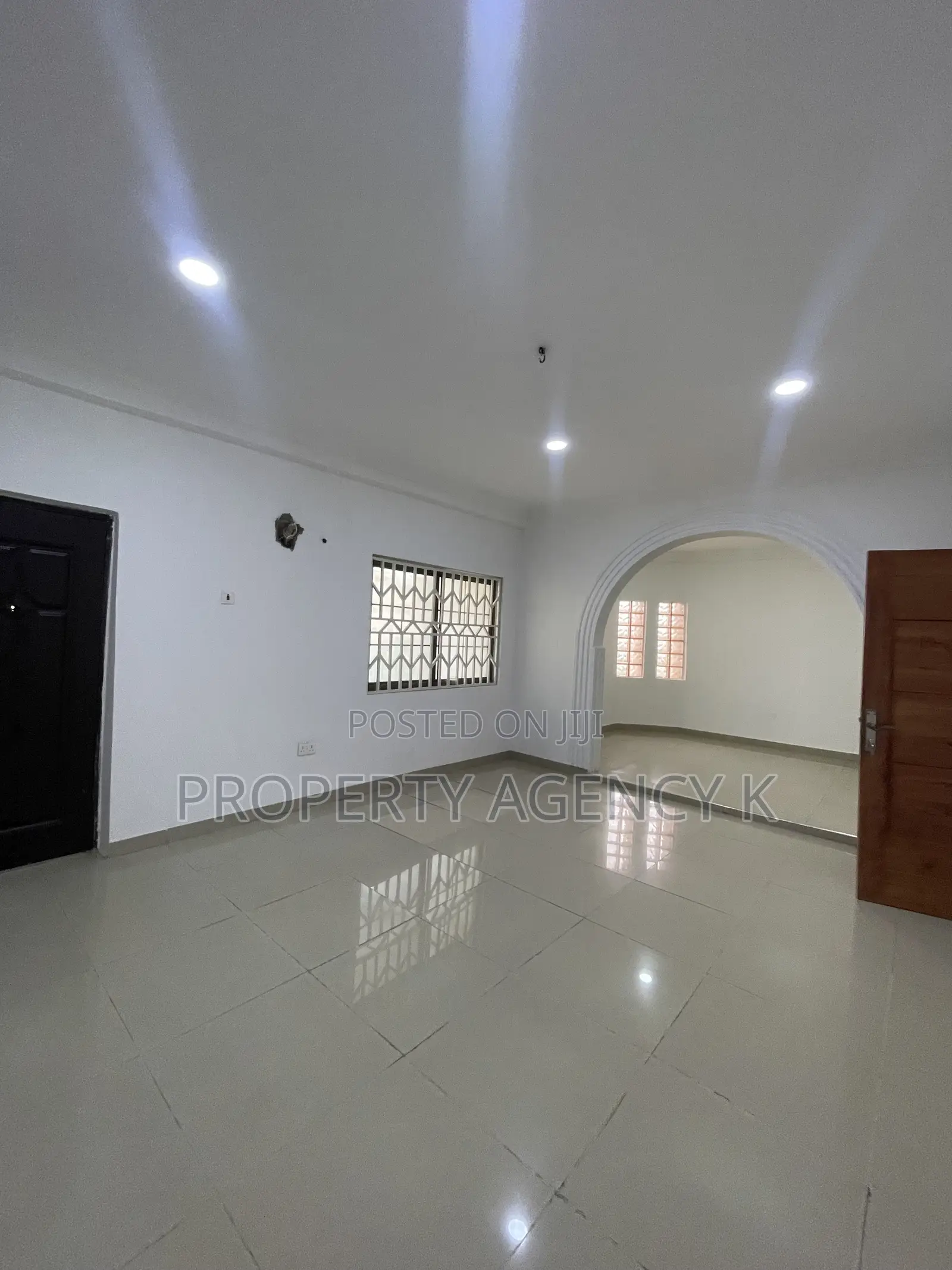 3bdrm Apartment in J Apartments, West Hills Mall Area for rent