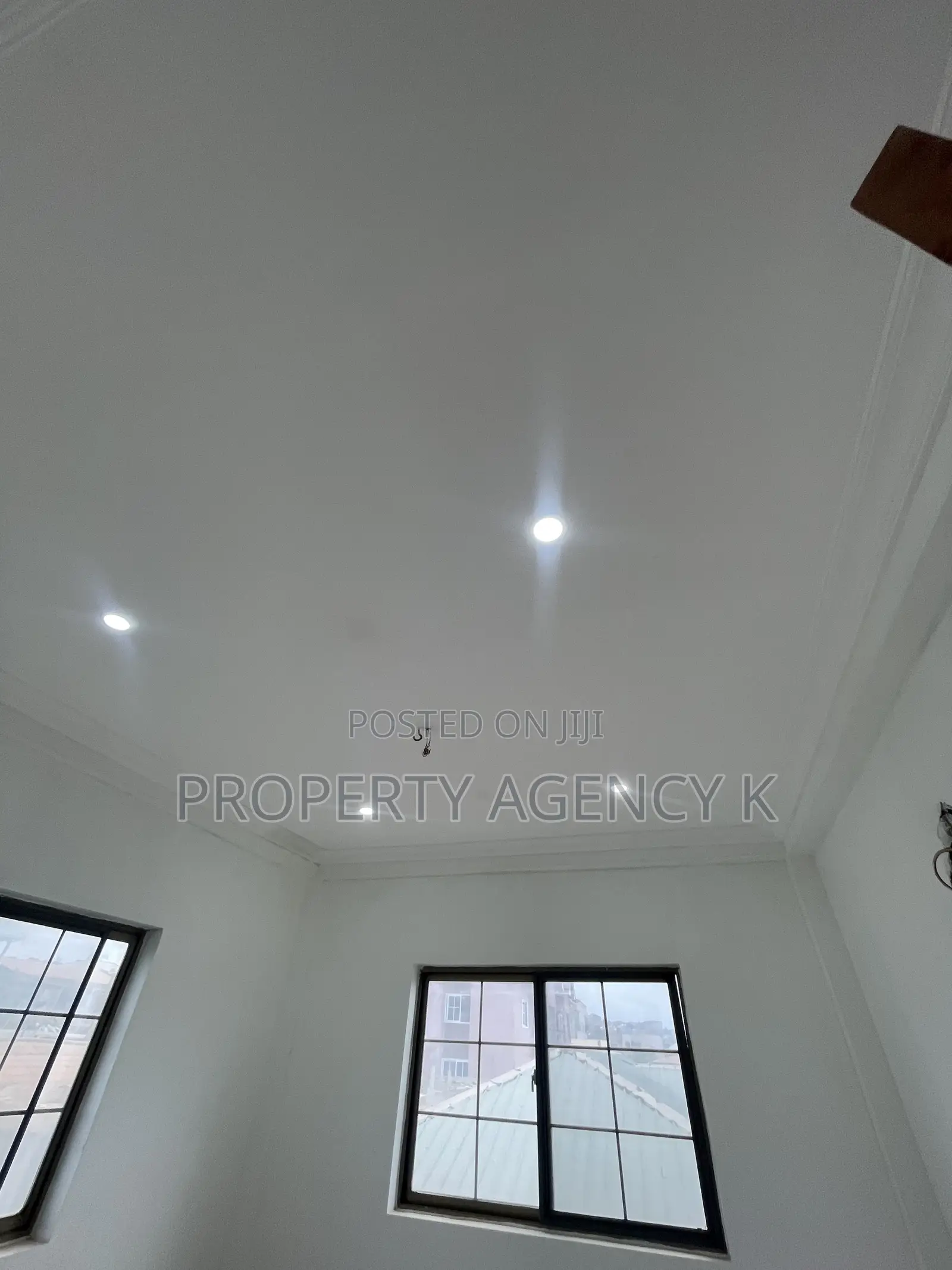 3bdrm Apartment in J Apartments, West Hills Mall Area for rent
