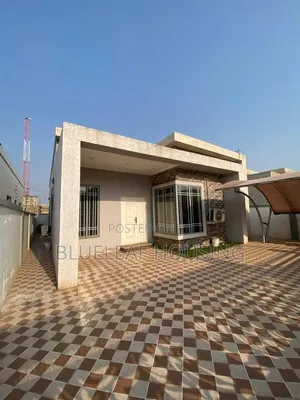 3bdrm House in Lake Side Estate for rent