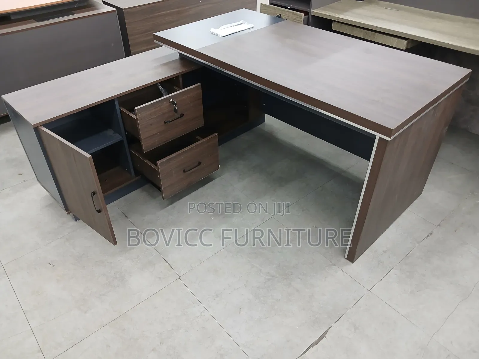 Modern Office Table