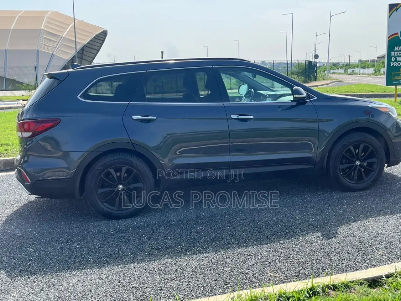 Hyundai Santa Fe SE FWD 2018 Gray