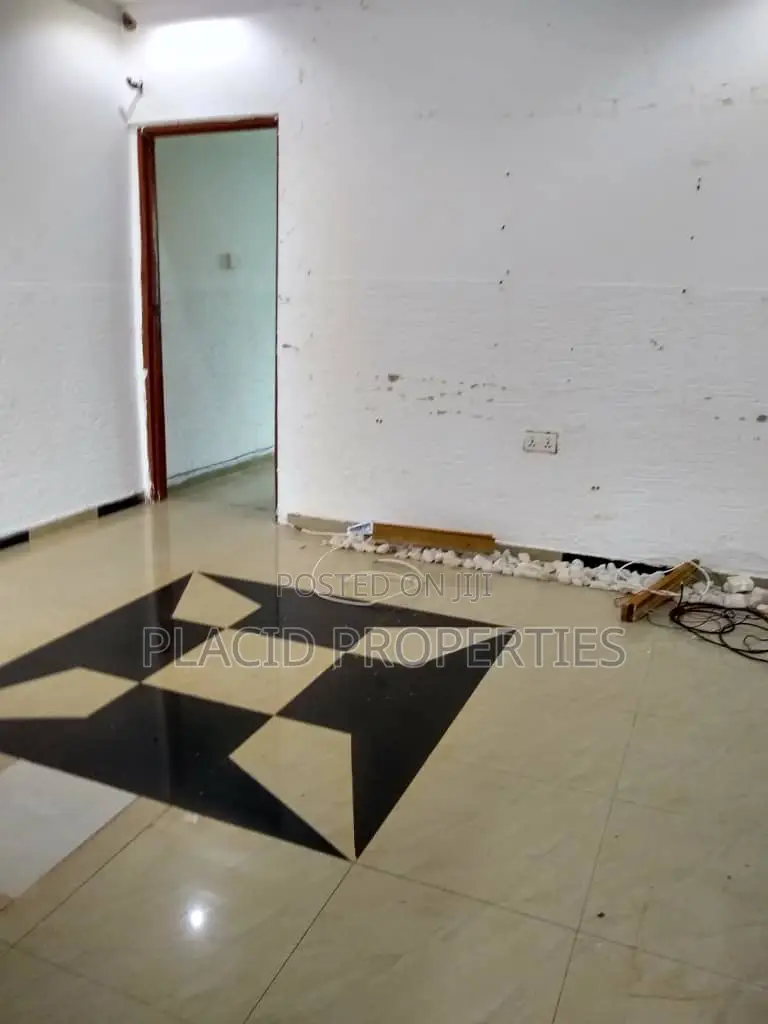 1bdrm Apartment in Adenta Sakora for rent