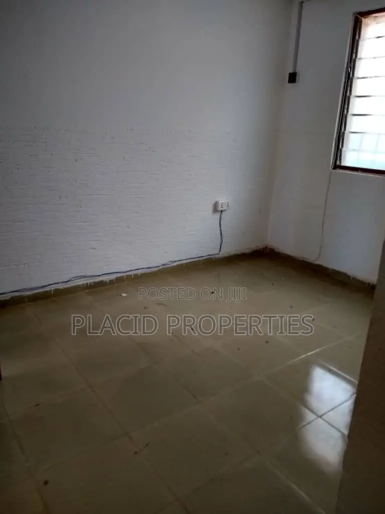 1bdrm Apartment in Adenta Sakora for rent