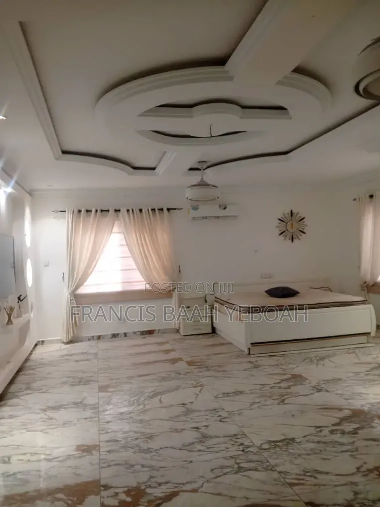 Furnished 8bdrm House in Shining Star Real, Ga South Municipal for sale
