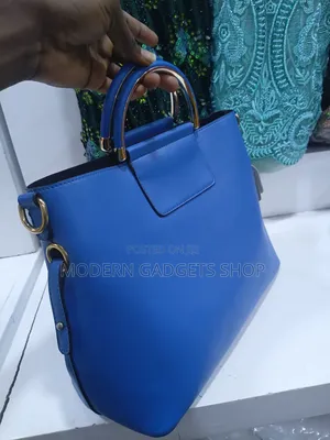 Bold Classy Monalisa Handbag