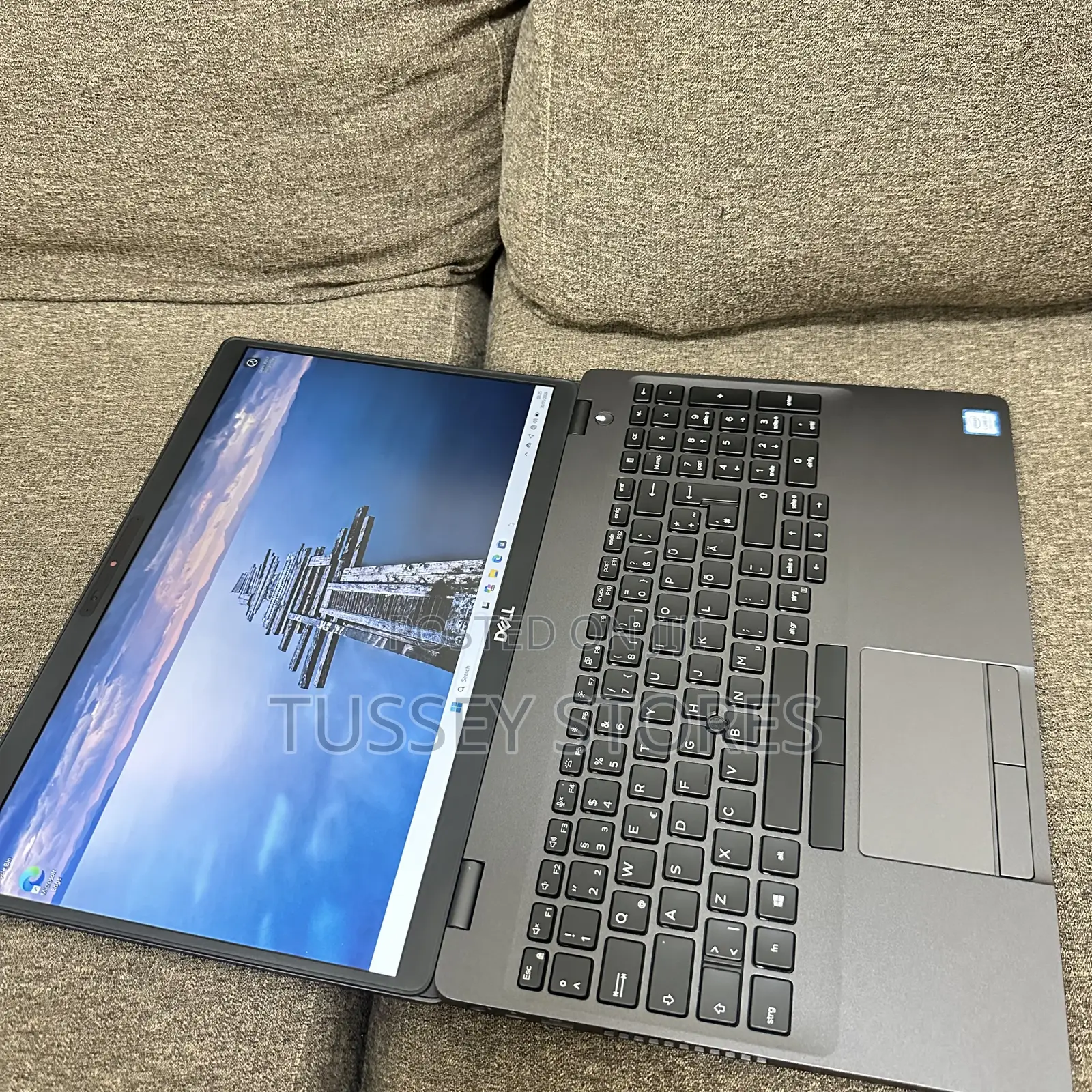 Laptop Dell Latitude 5501 16GB Intel Core i7 SSD 512GB