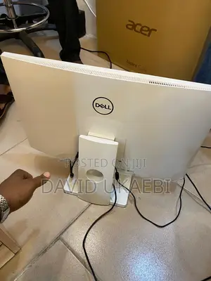 Desktop Computer HP 200 G4 22 All-in-One 16GB Intel Core i5 SSD 512GB