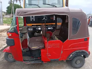 Bajaj Freedom 2025 Red
