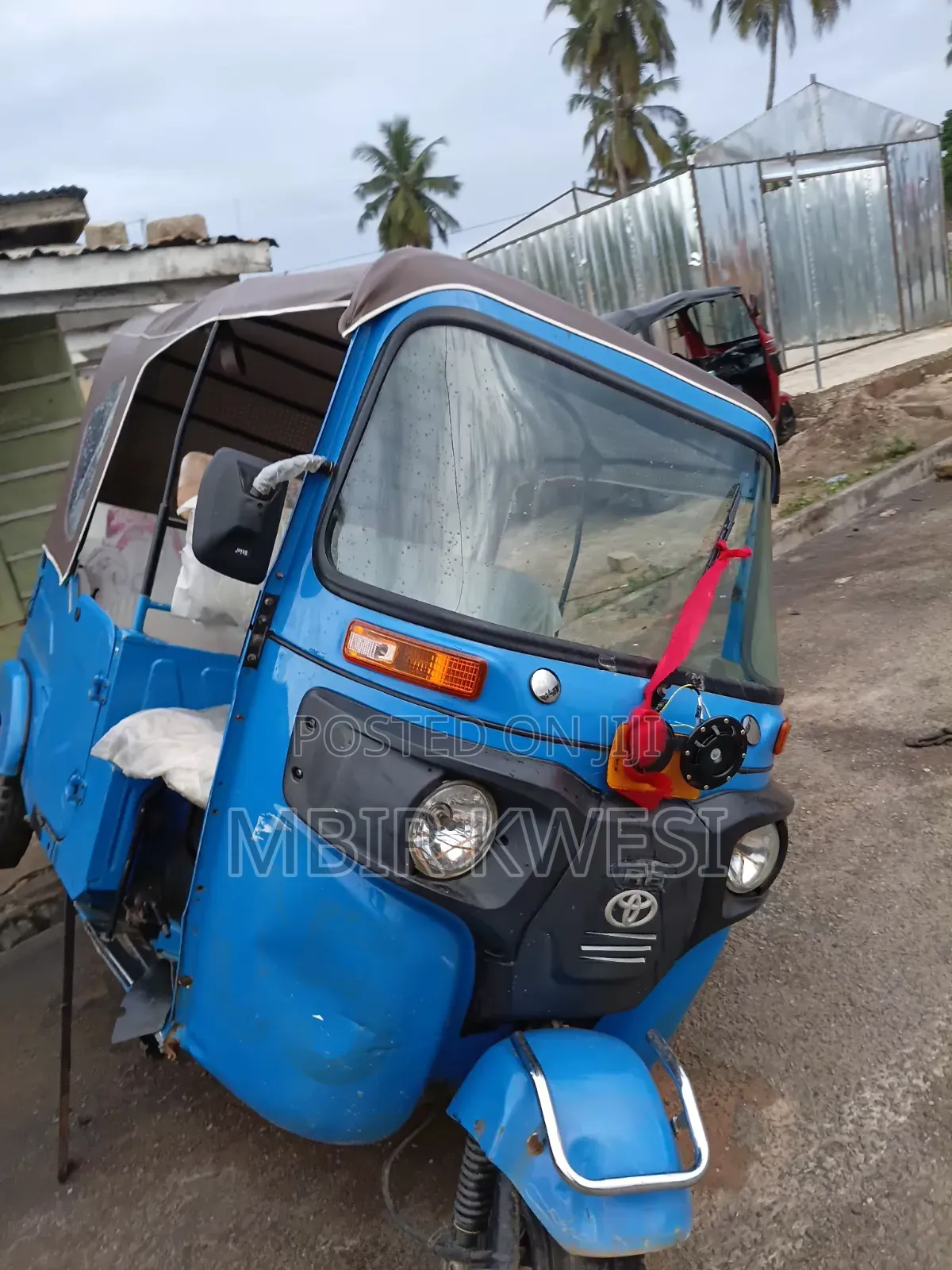 Bajaj Avenger 150 Street 2025 Blue