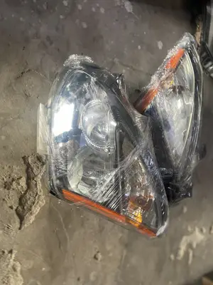 Nissan Rogue 2008 Headlight