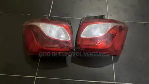 Chevrolet Equinox 2017/2018 Tail Light Pair