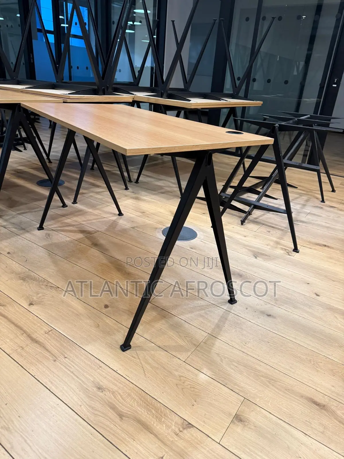 Hay Pyramid Long Table 3 in 1 or Longer Only