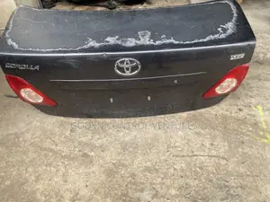 Corolla 09 Boot