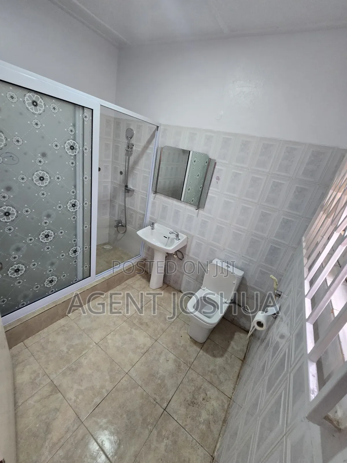 4bdrm House in Manet Court Estate for rent
