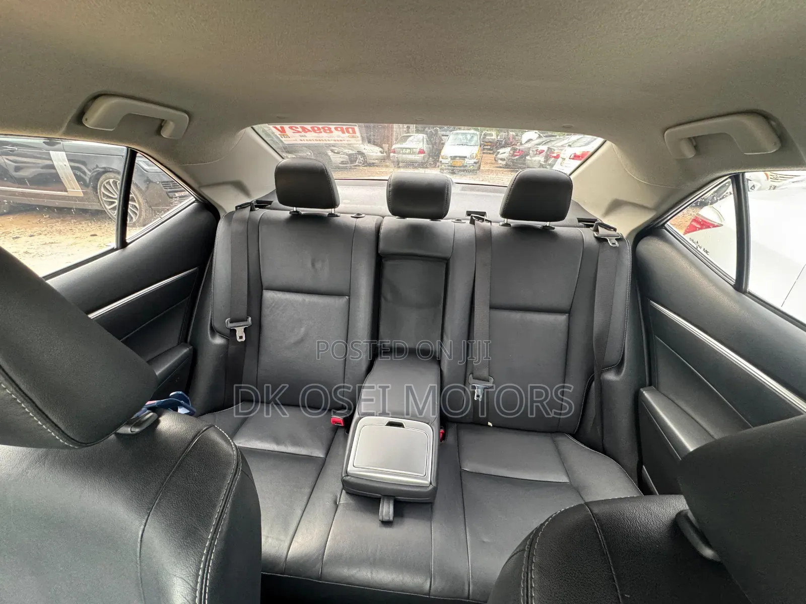 Toyota Corolla Altis 2015 Silver