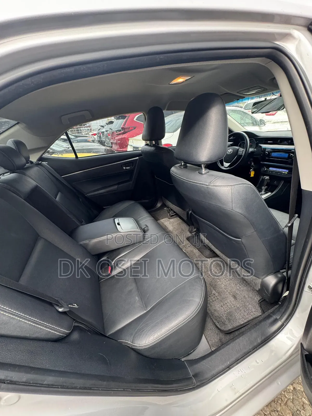 Toyota Corolla Altis 2015 Silver