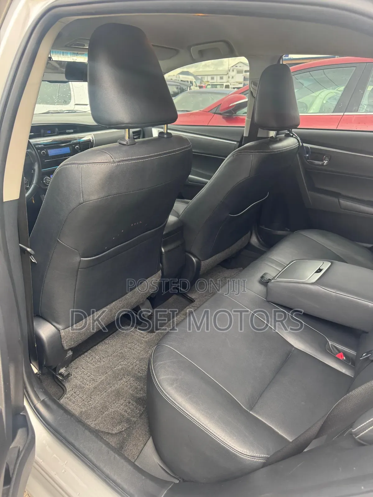 Toyota Corolla Altis 2015 Silver