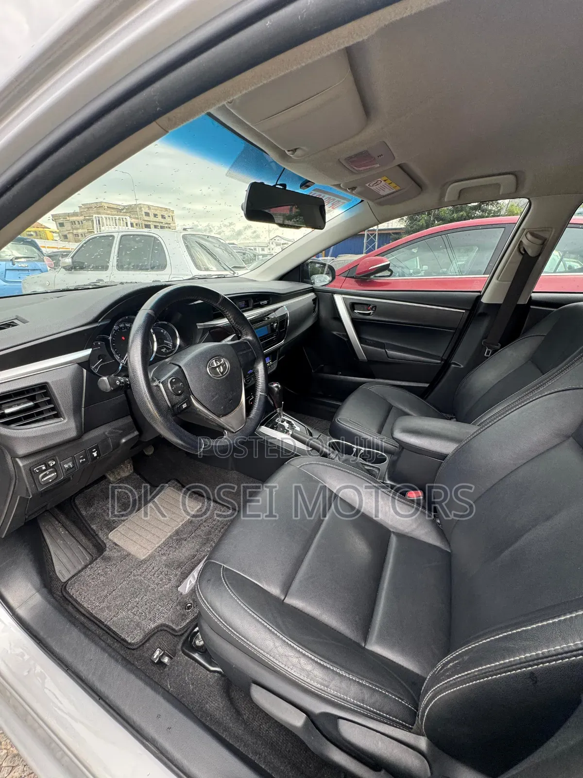 Toyota Corolla Altis 2015 Silver