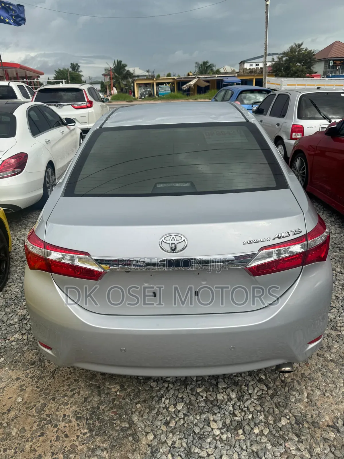 Toyota Corolla Altis 2015 Silver