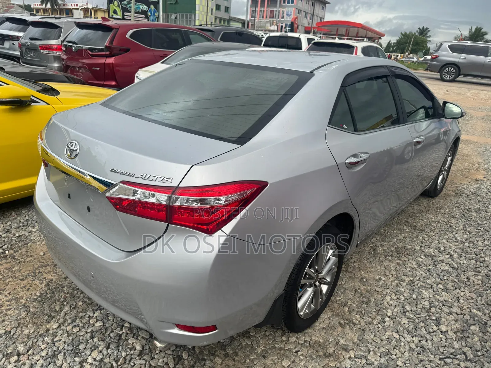 Toyota Corolla Altis 2015 Silver
