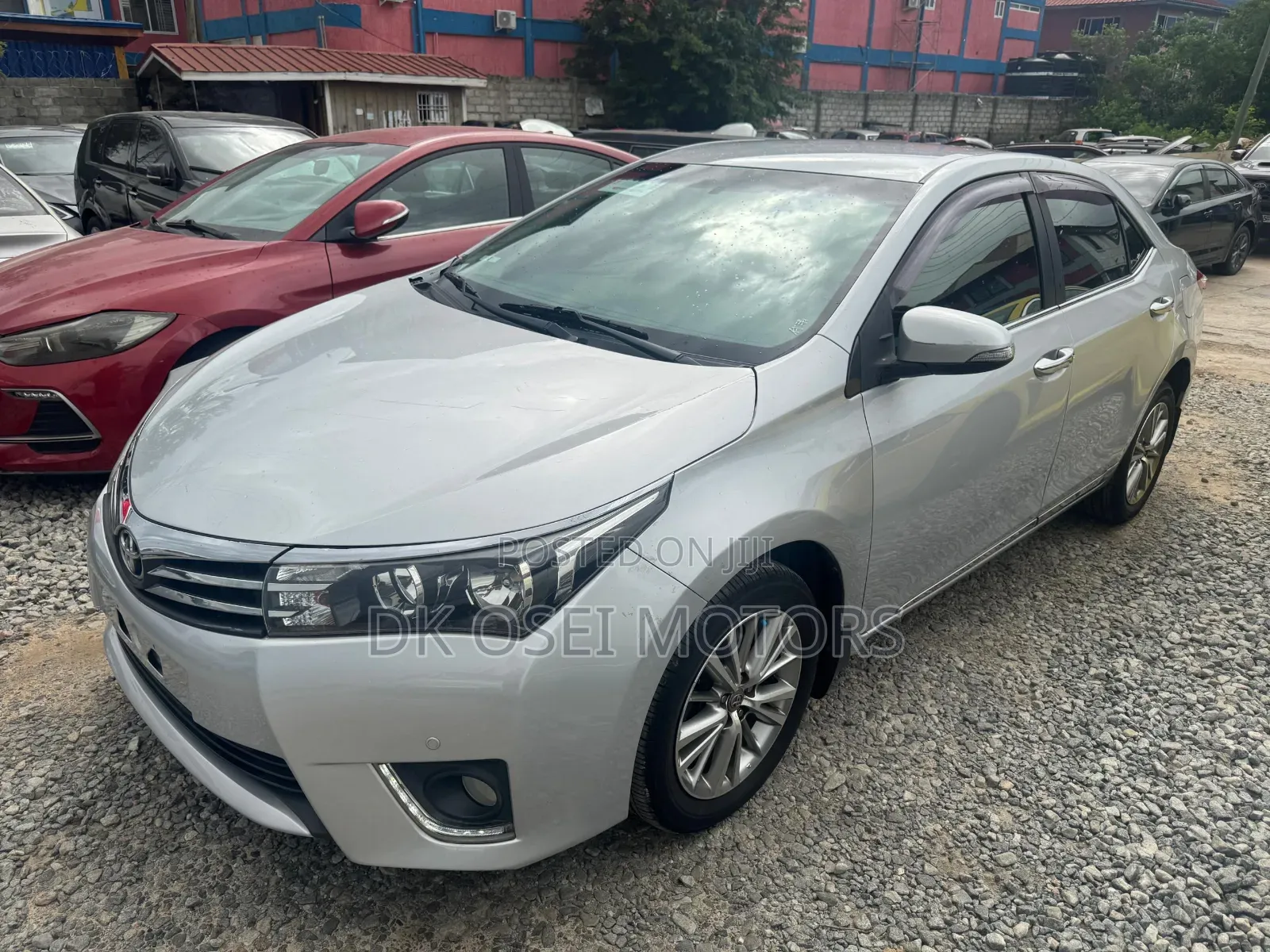 Toyota Corolla Altis 2015 Silver