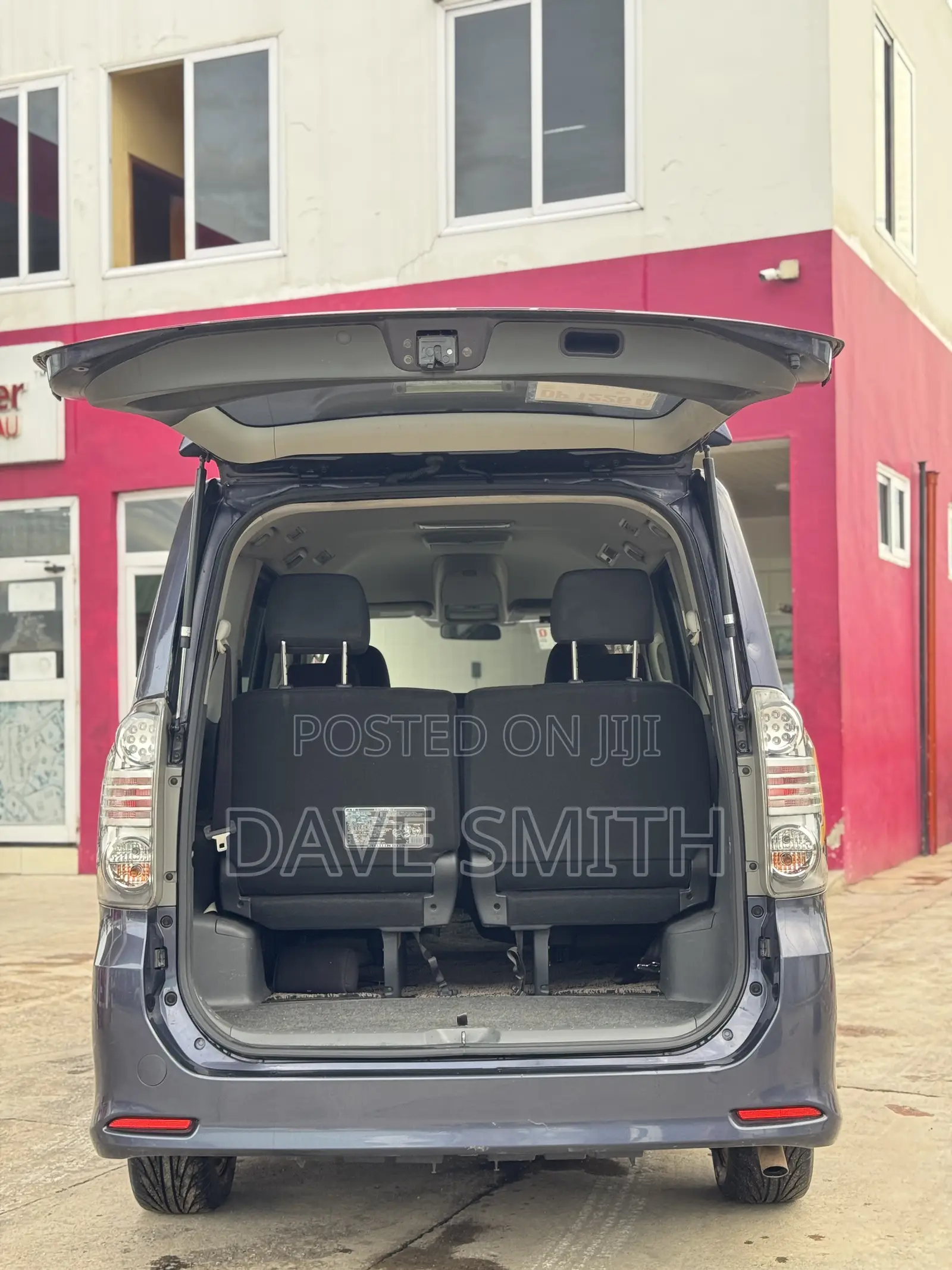 Toyota Voxy 2011 Blue