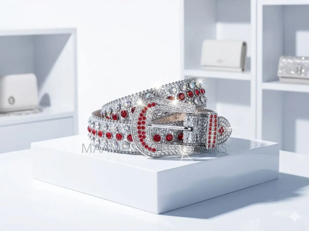 Studded Rhinestone Belt / Fashion Belt With a Western-Style Buckle