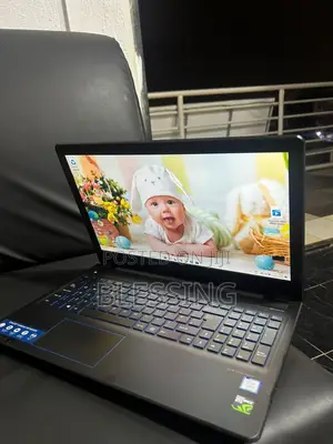 Laptop Medion Erazer P6681 8GB Intel Core i5 HDD 1T