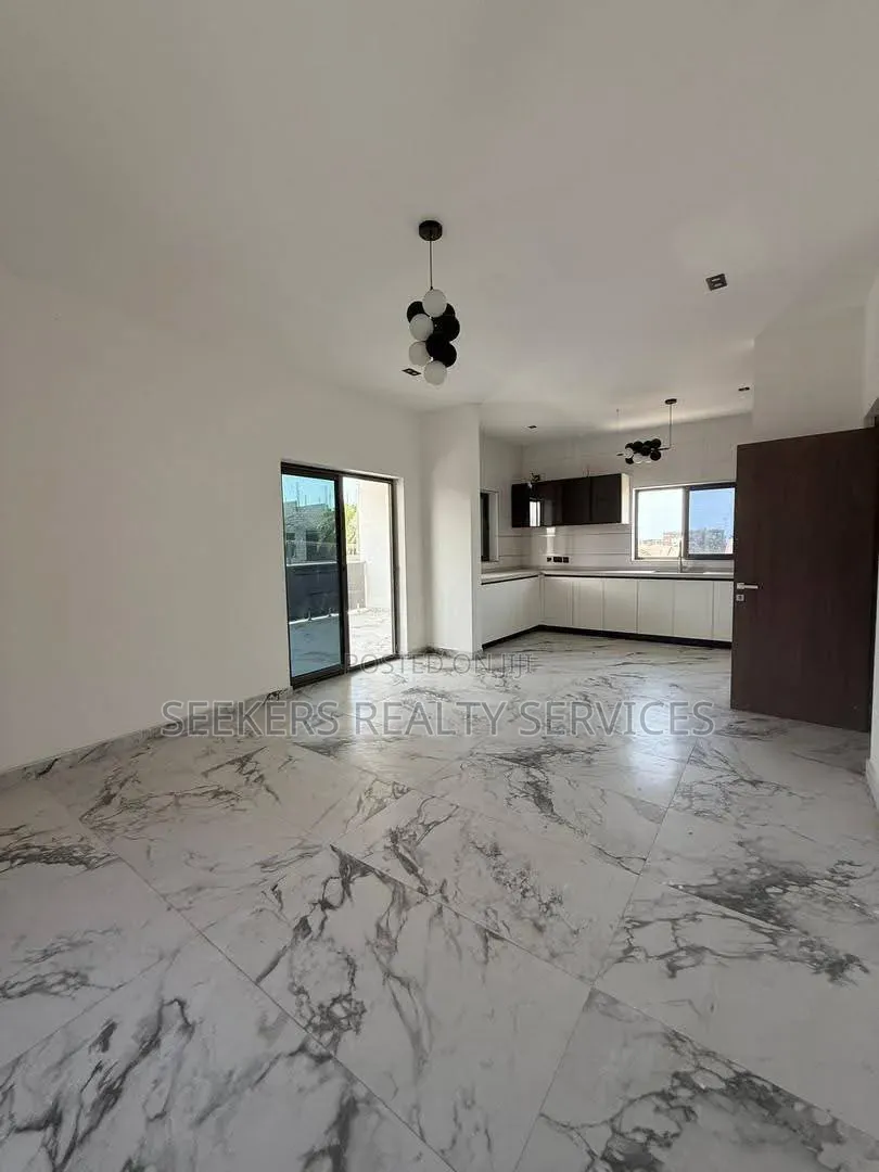 6bdrm House in Seekers Realty, American House for rent