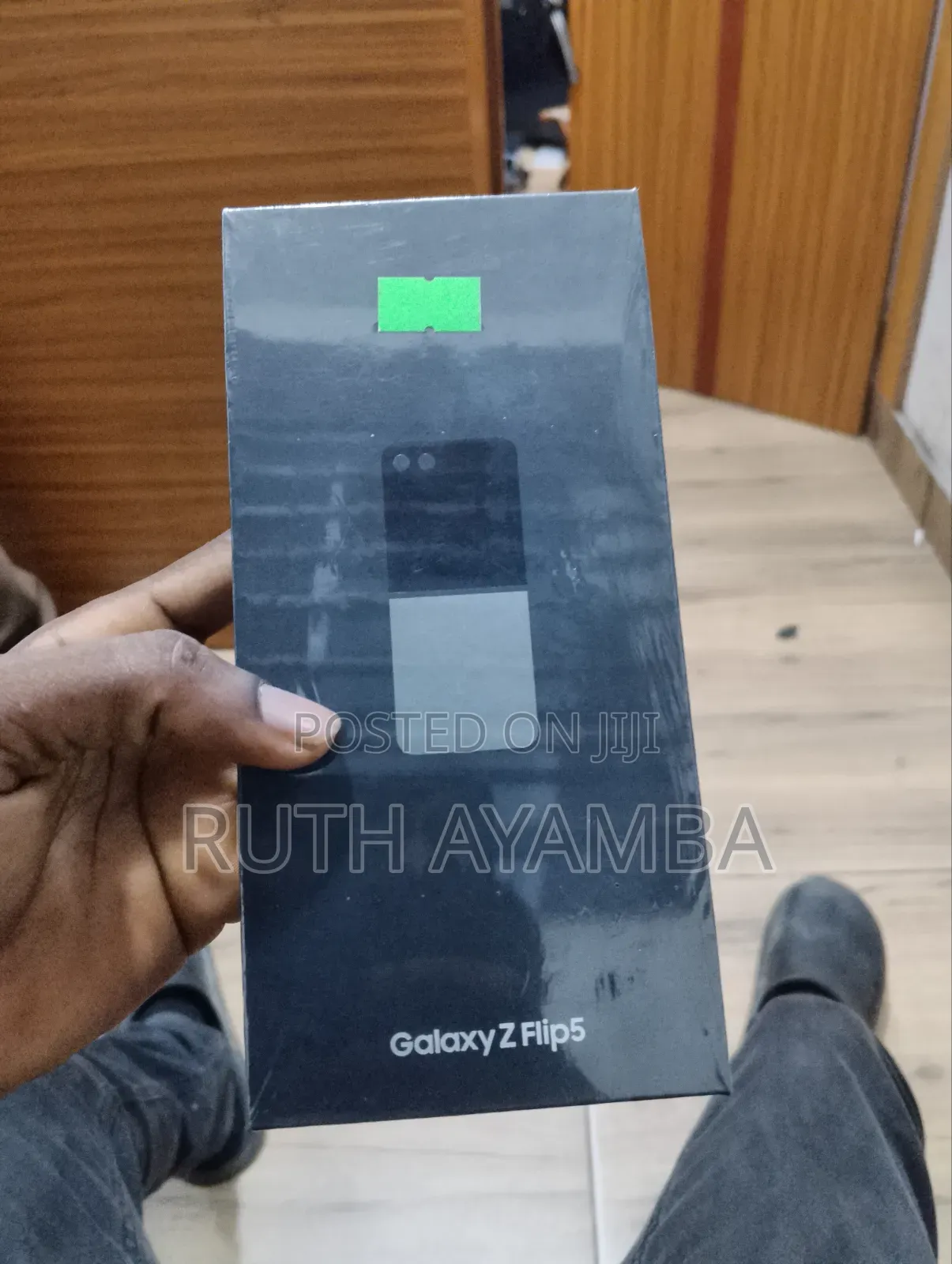 New Samsung Galaxy Z Flip5 256 GB Black