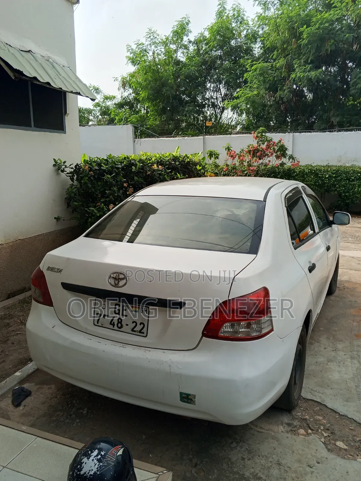 Hyundai H-100 2004 White