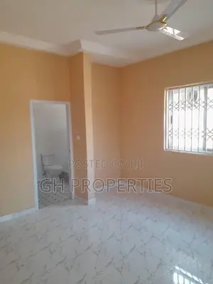3bdrm House in Sokoban Kwanwoma., Kumasi Metropolitan for sale