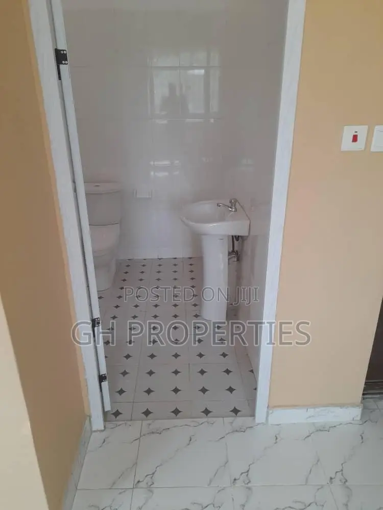 3bdrm House in Sokoban Kwanwoma., Kumasi Metropolitan for sale
