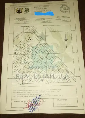 Genuine Plots of Lands 100x90 Each by the Roadside Along at Yamfo