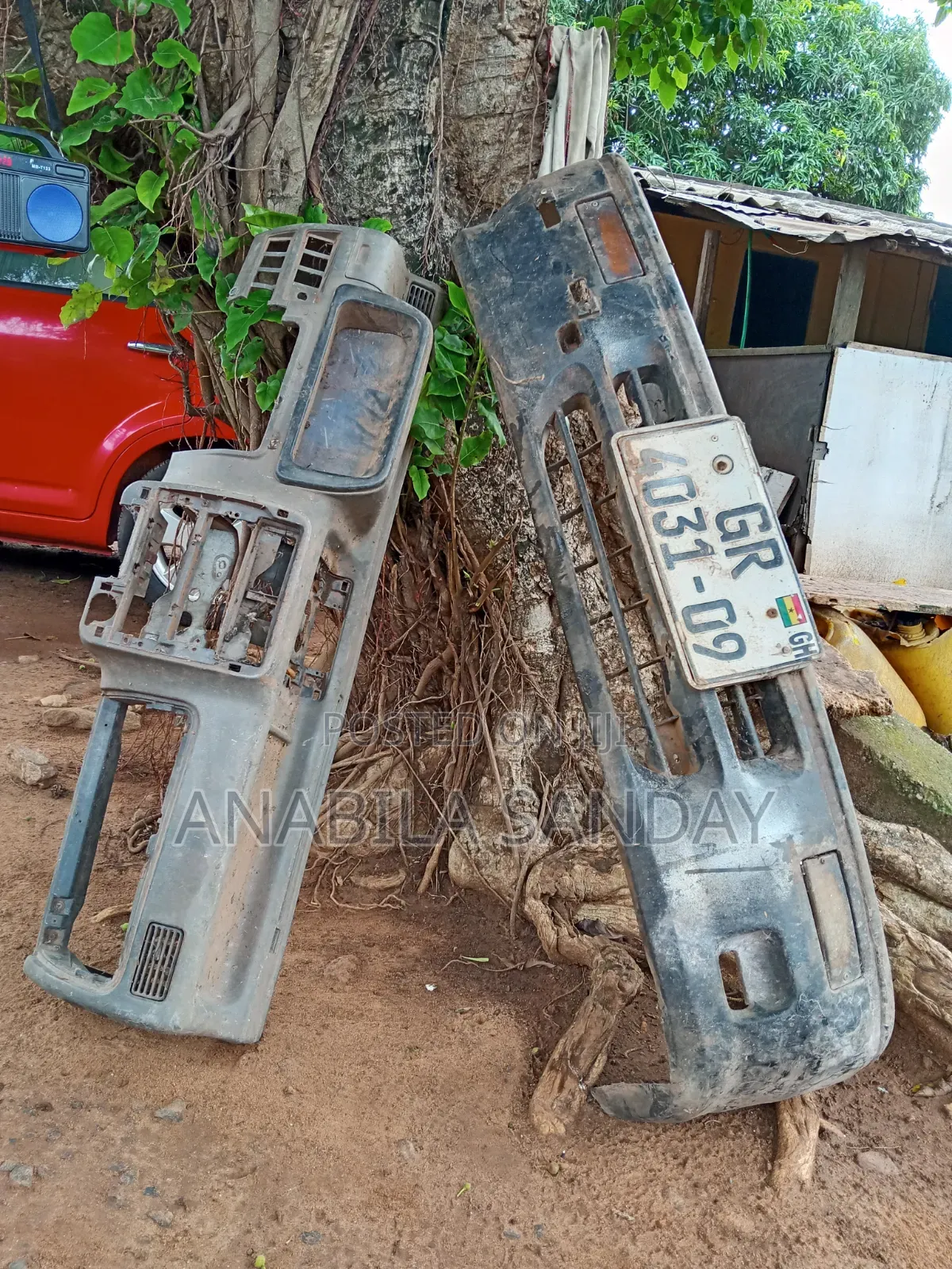 Am Selling Kia Pickup Front and Inner