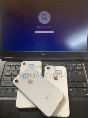 Apple iPhone XR 256 GB White