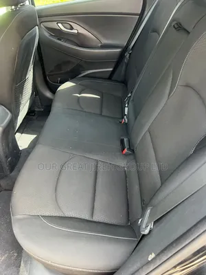 Hyundai Elantra 2018 Black