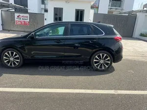 Hyundai Elantra 2018 Black