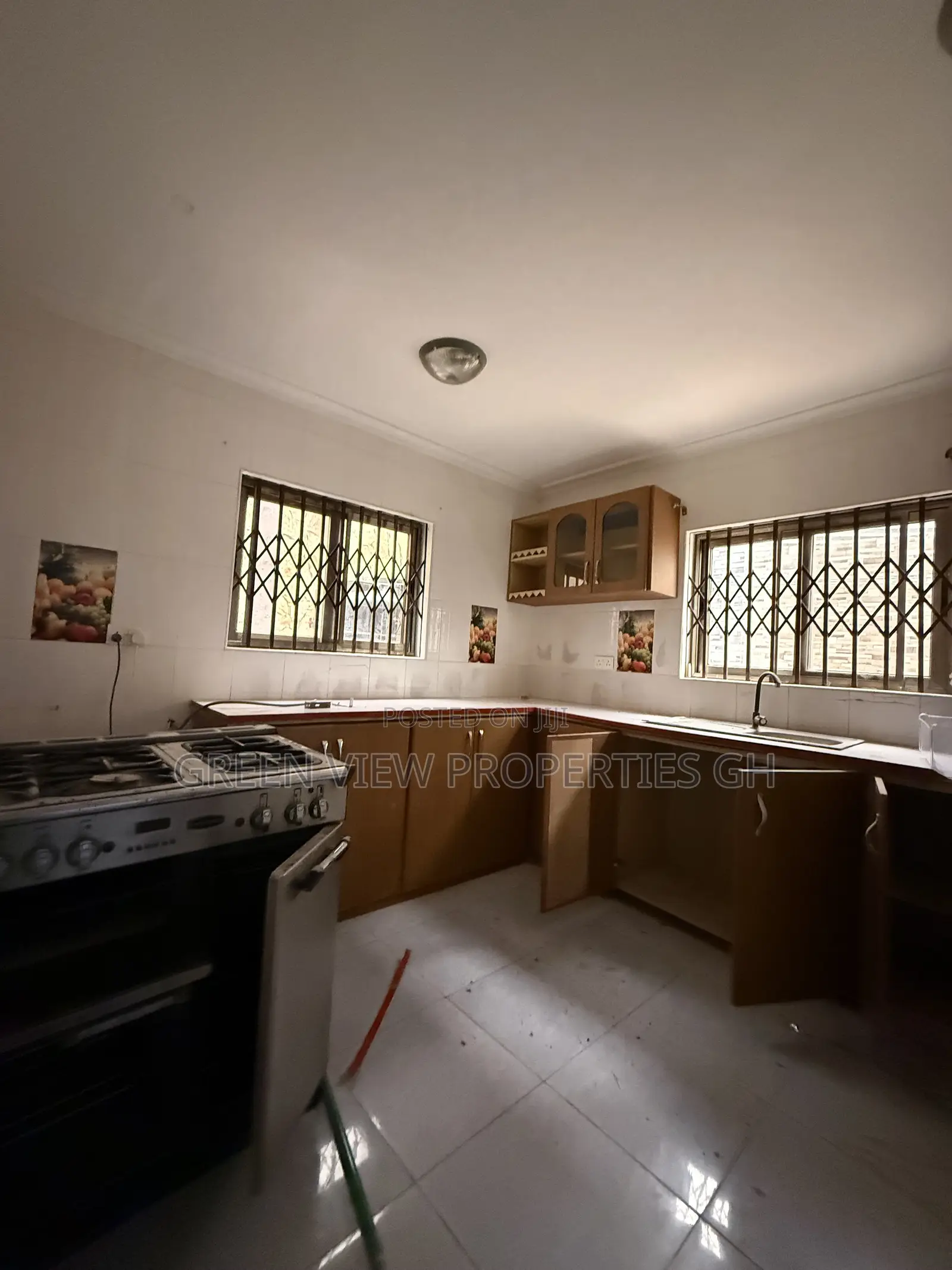 3bdrm Duplex in Kwabenya for rent