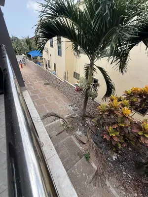 3bdrm Duplex in Kwabenya for rent