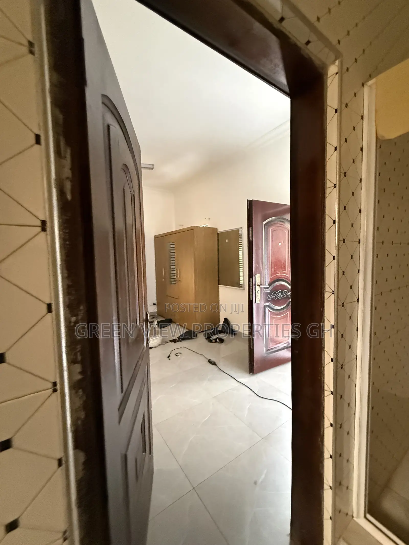 3bdrm Duplex in Kwabenya for rent