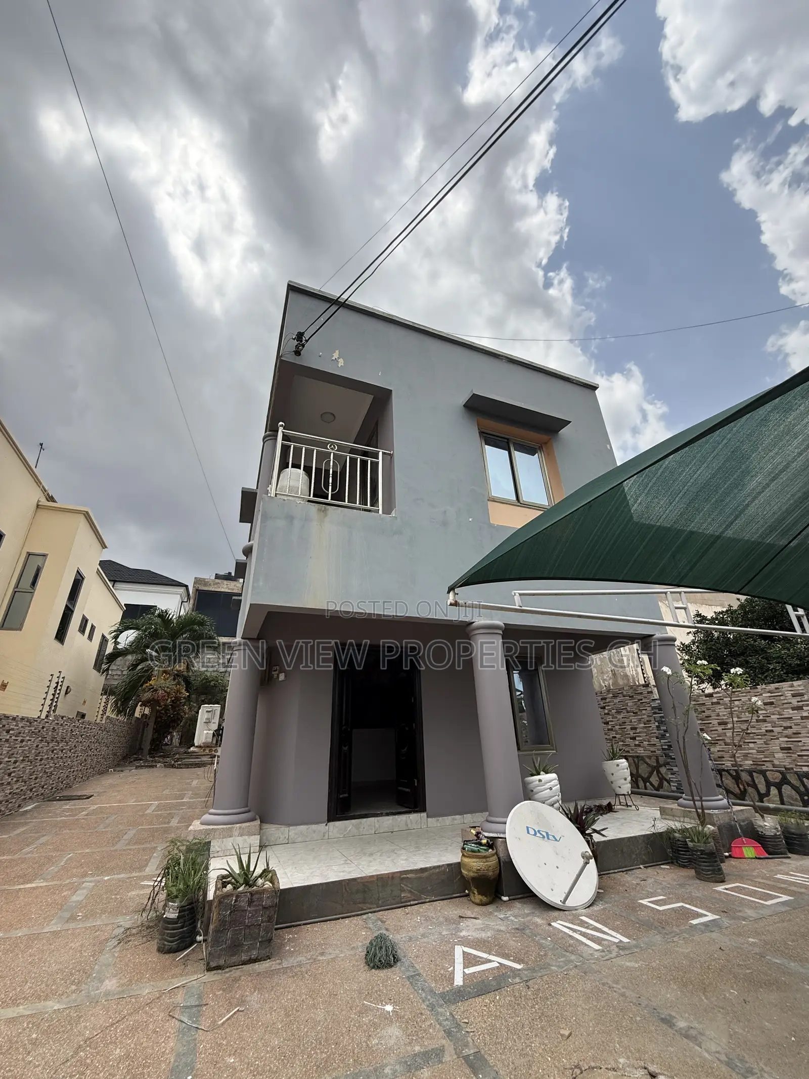 3bdrm Duplex in Kwabenya for rent