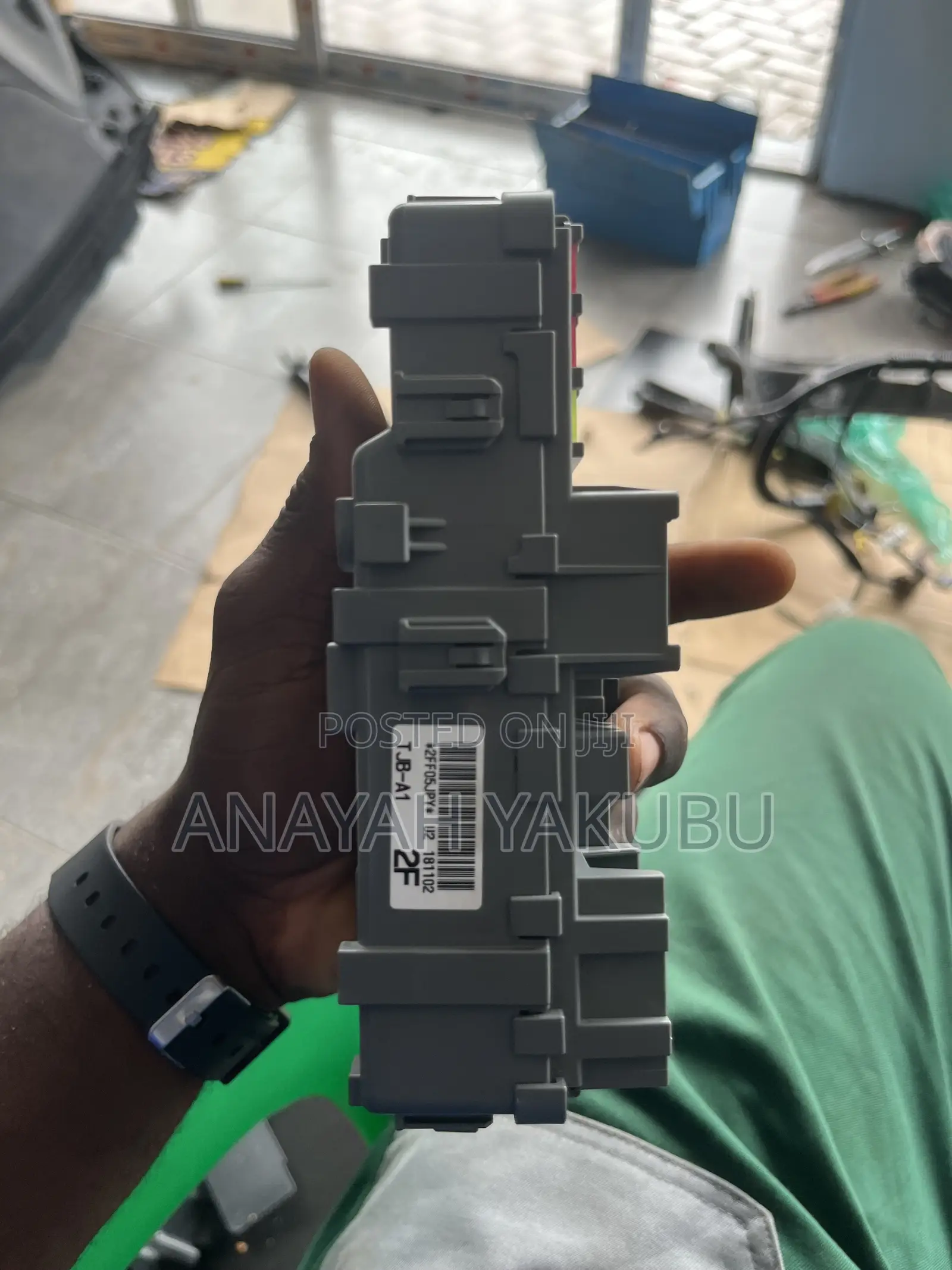 2019-24 Acura RDX Aspec Inside Fuse Box