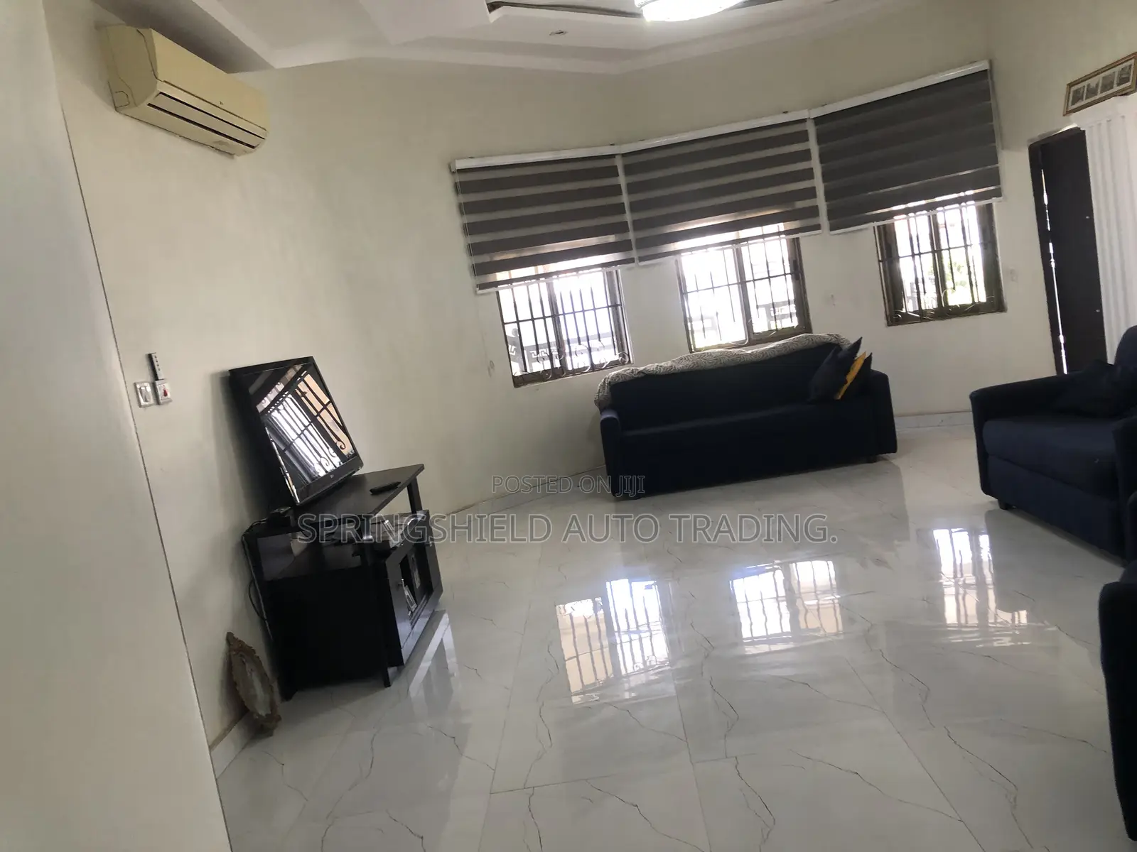 Furnished 4bdrm House in Commandos for sale