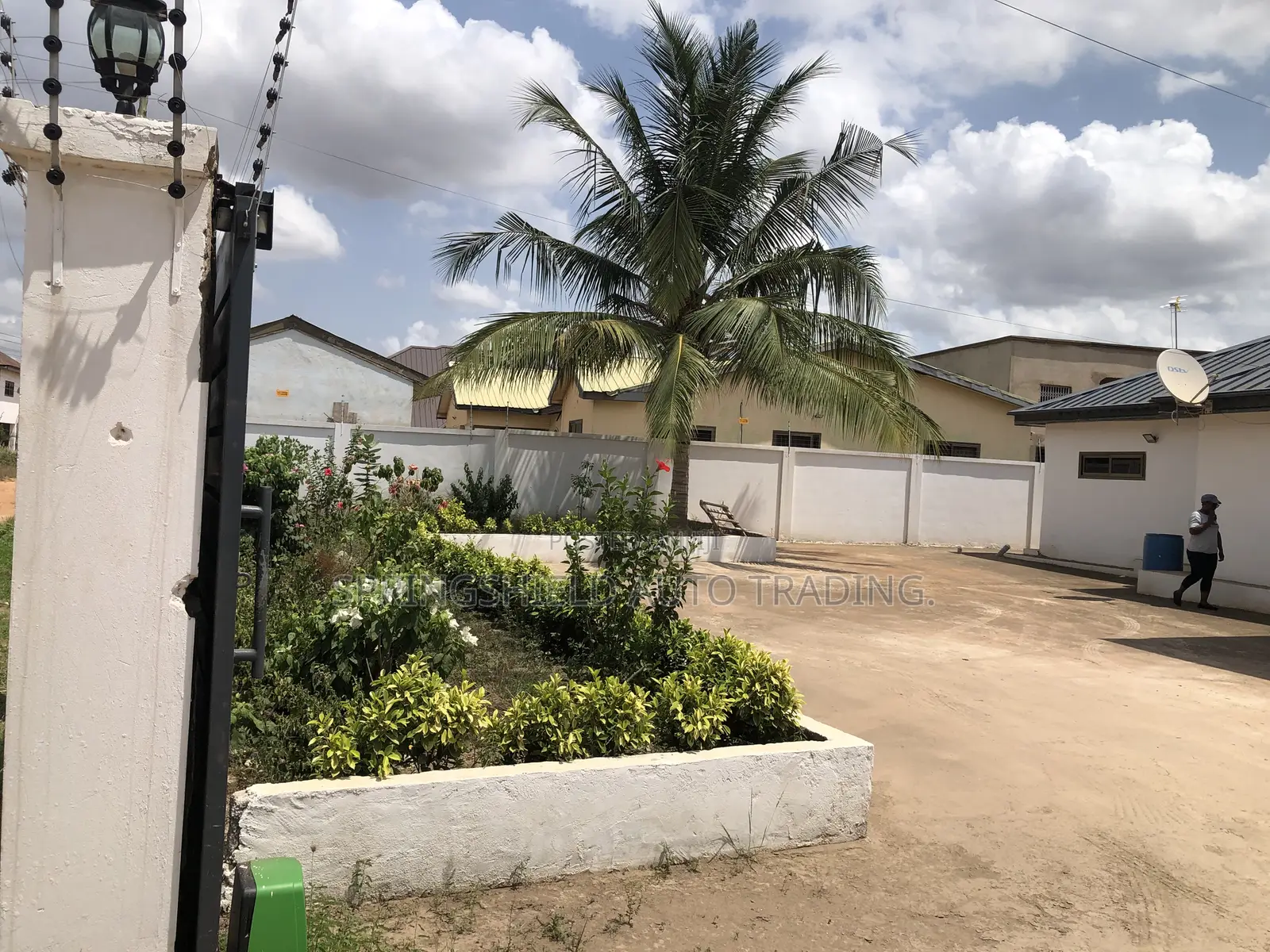 Furnished 4bdrm House in Commandos for sale