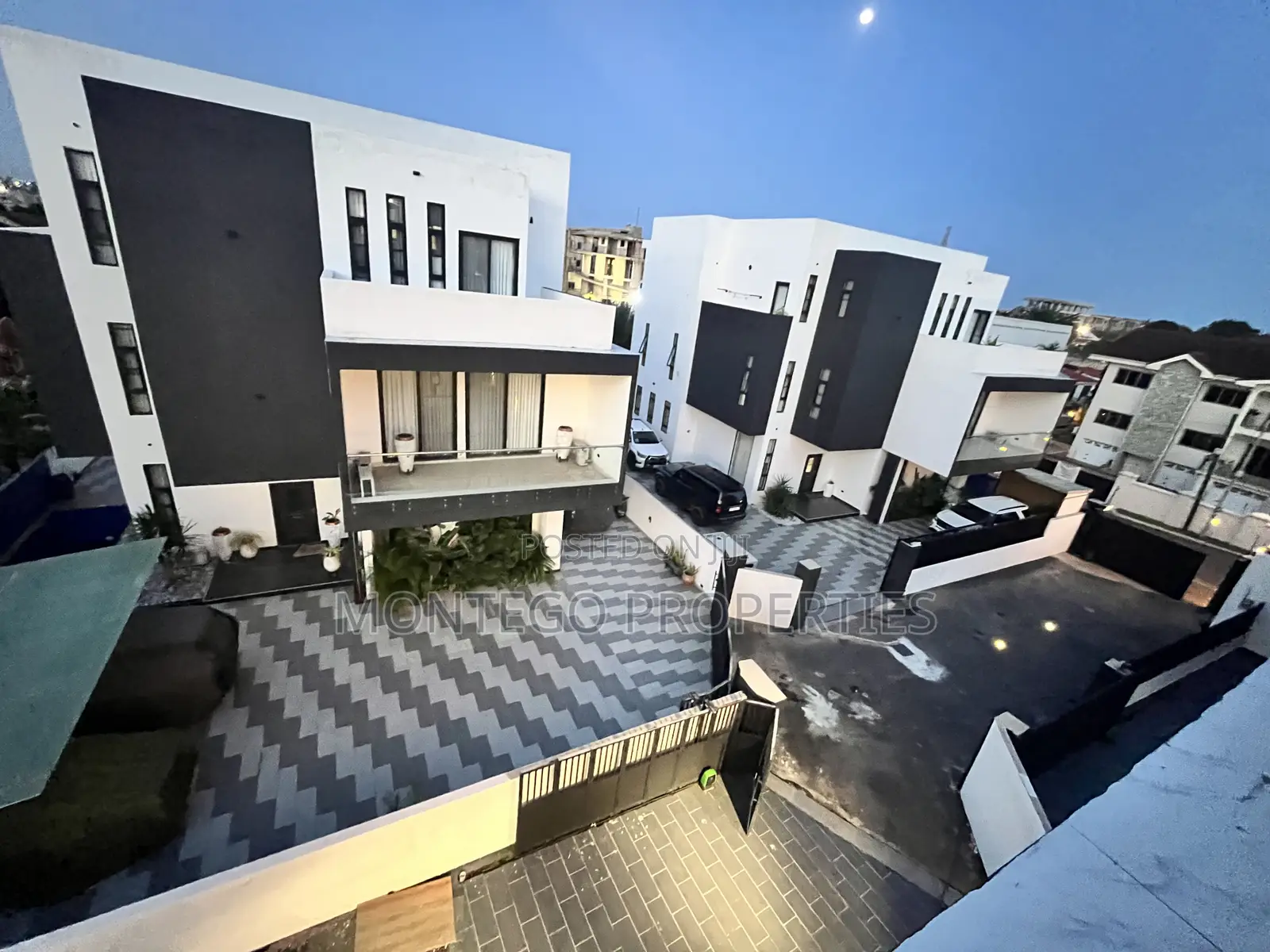 4bdrm House in East Legon for sale