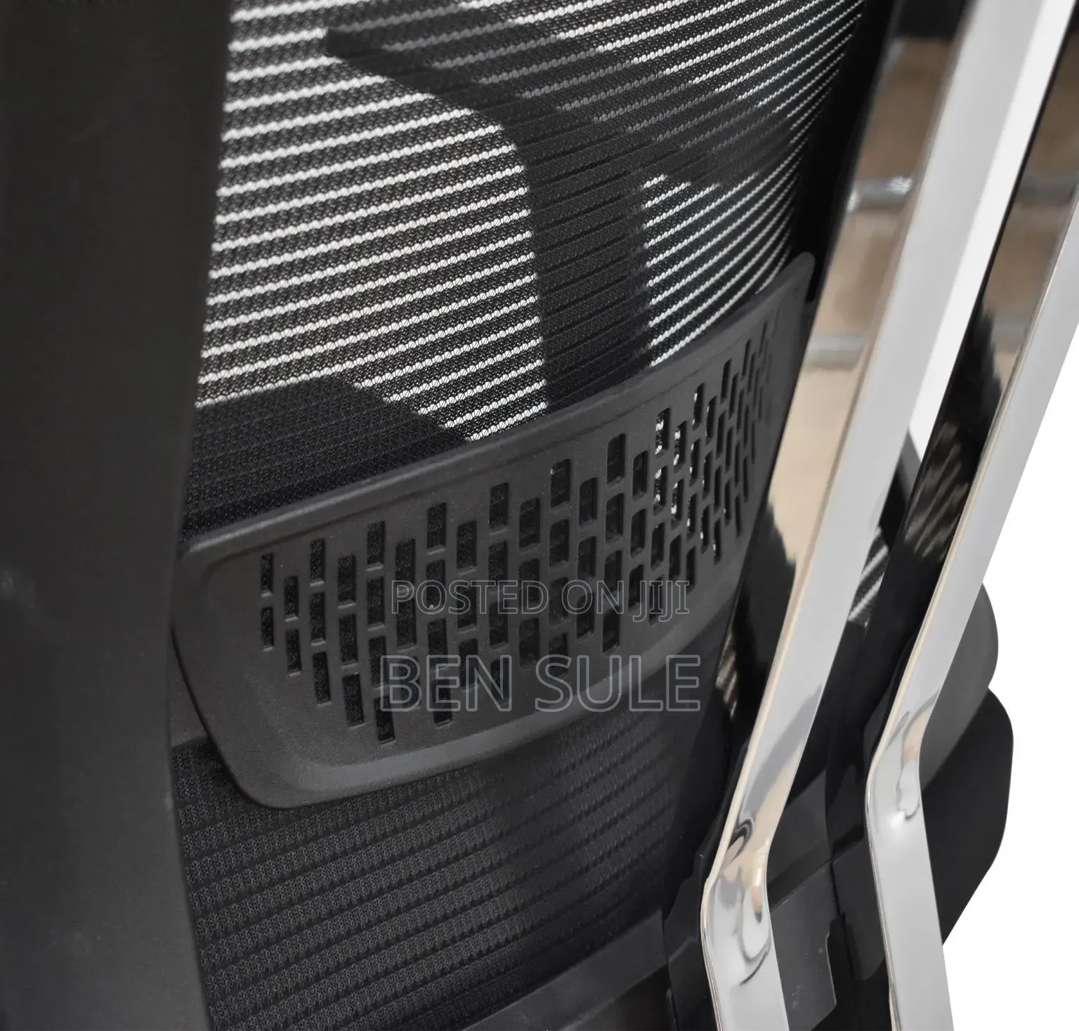 Ergonomic High-Back Office Chair With Headrest – Black