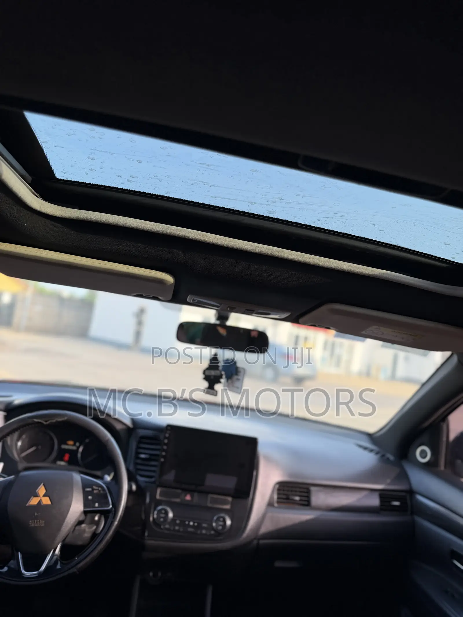 Mitsubishi Outlander 2016 Black
